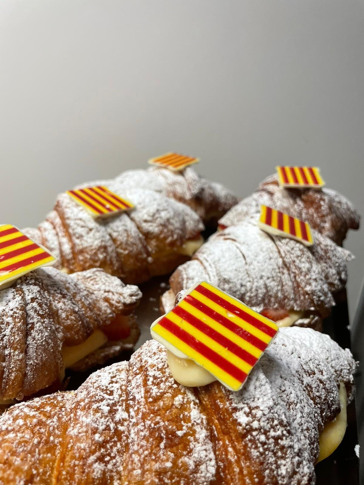 croissants con la bandera catalana